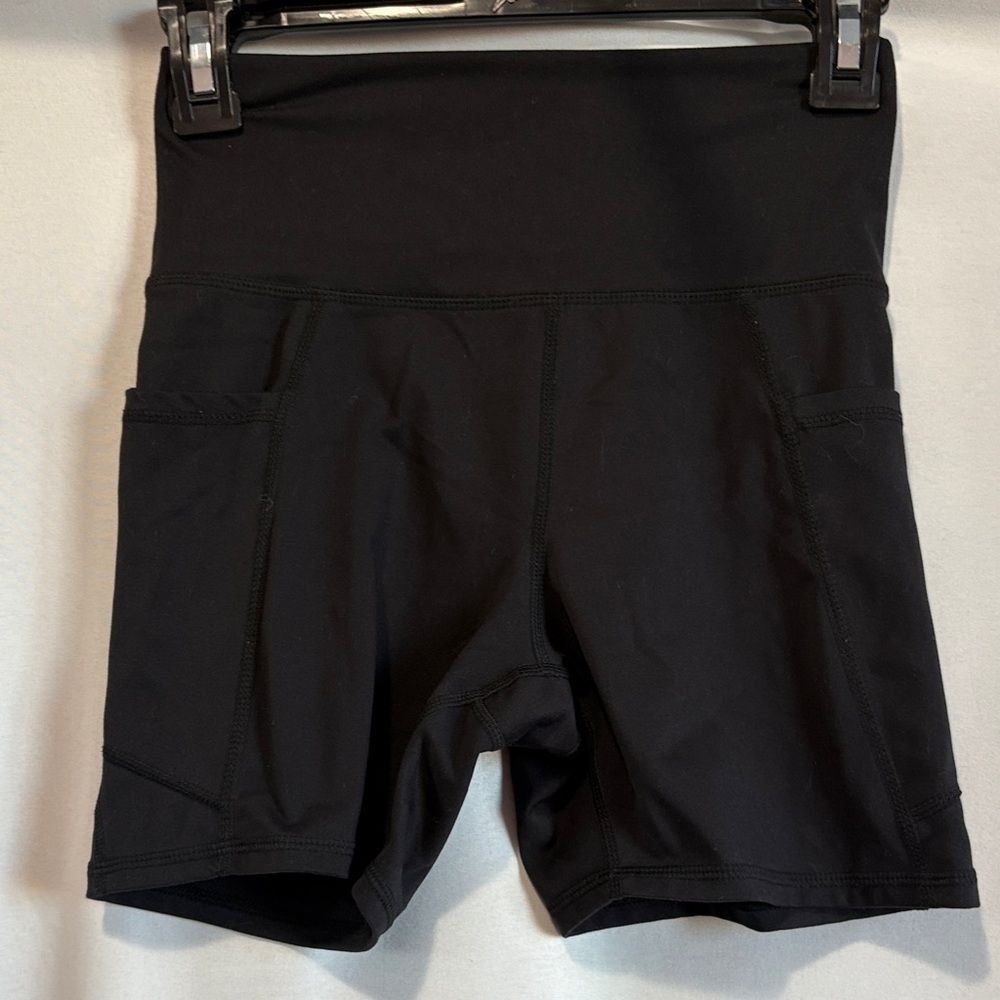 Women's Black Bike Shorts with Pockets